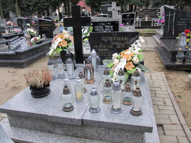 Grób Leon Jędrysiak